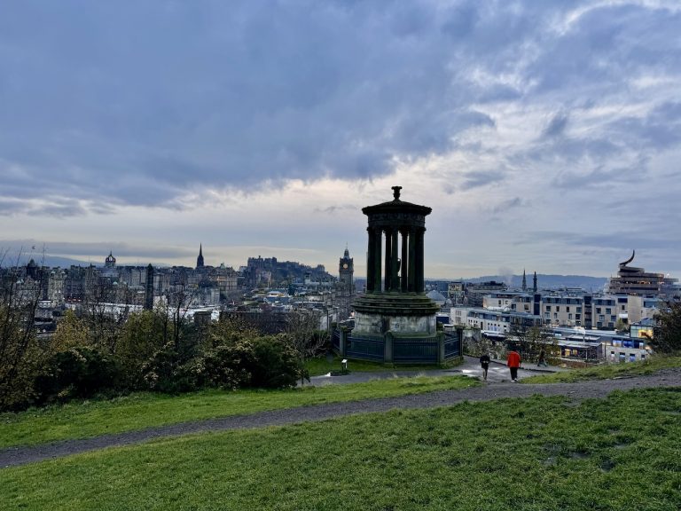 Read more about the article How to spend the perfect day in Edinburgh (1-day itinerary)